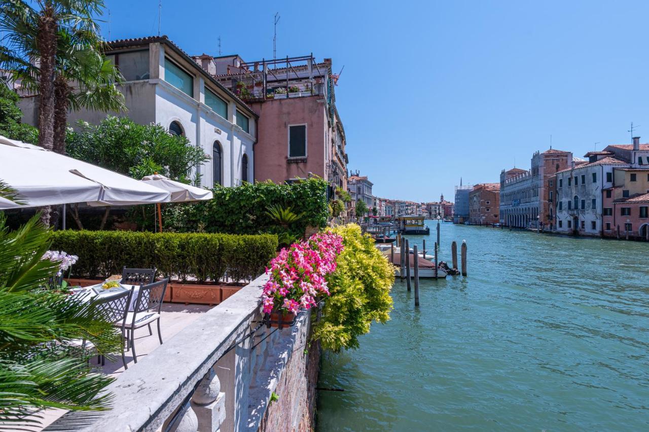 Ca' Dei Cuori On The Grand Canal Venedig Exteriör bild