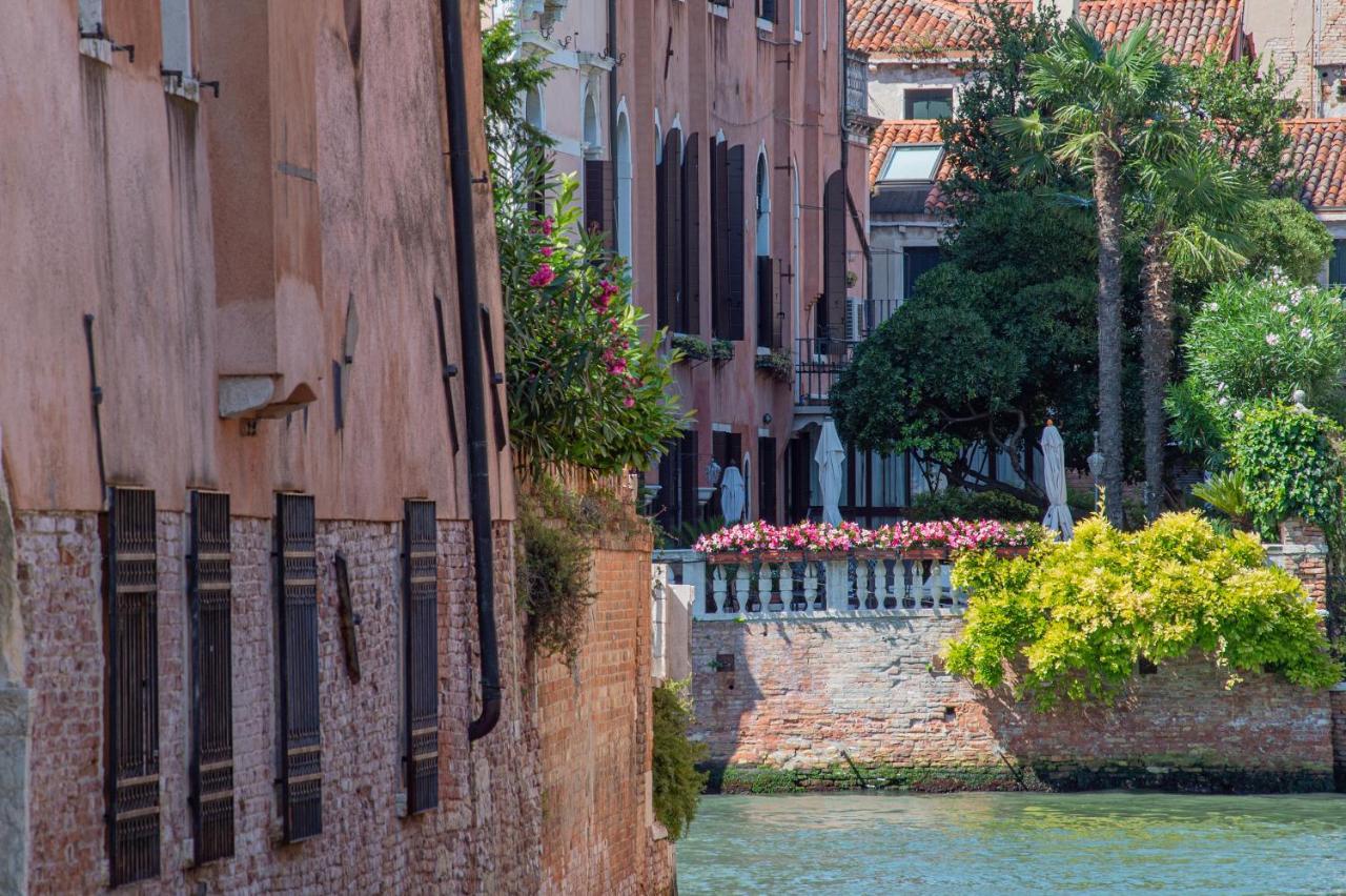 Ca' Dei Cuori On The Grand Canal Venedig Exteriör bild